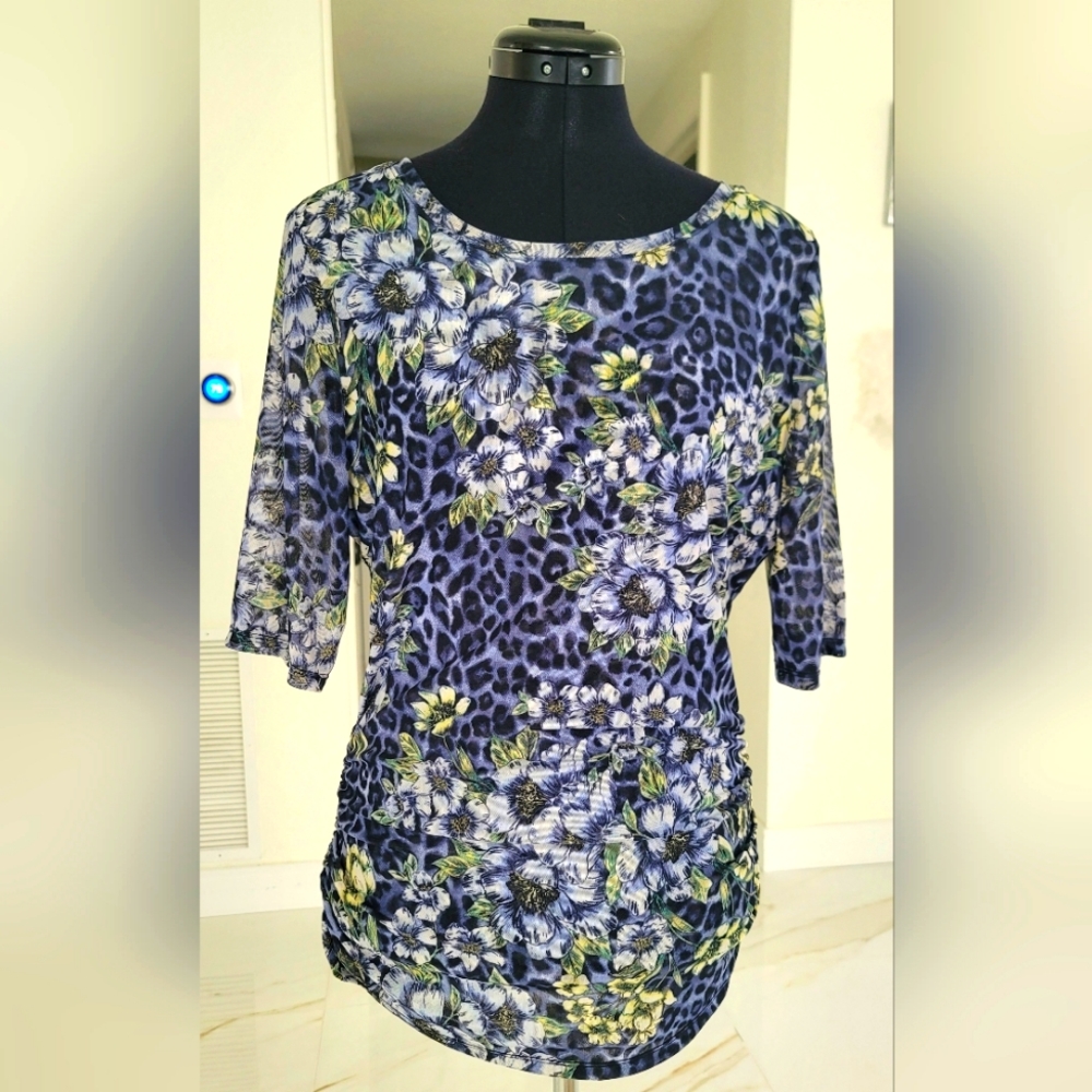 White House Black Market Blue Print Mesh size M NWOTs